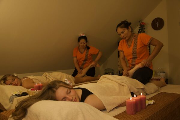 Trad Thai 120 Min Partner